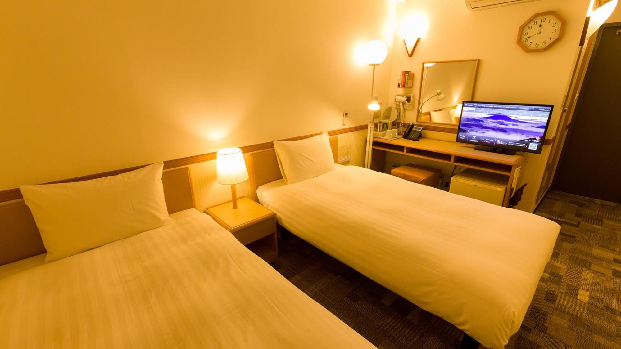 Toyoko Inn Okinawa Naha Asahibashi Ekimae Bilik gambar